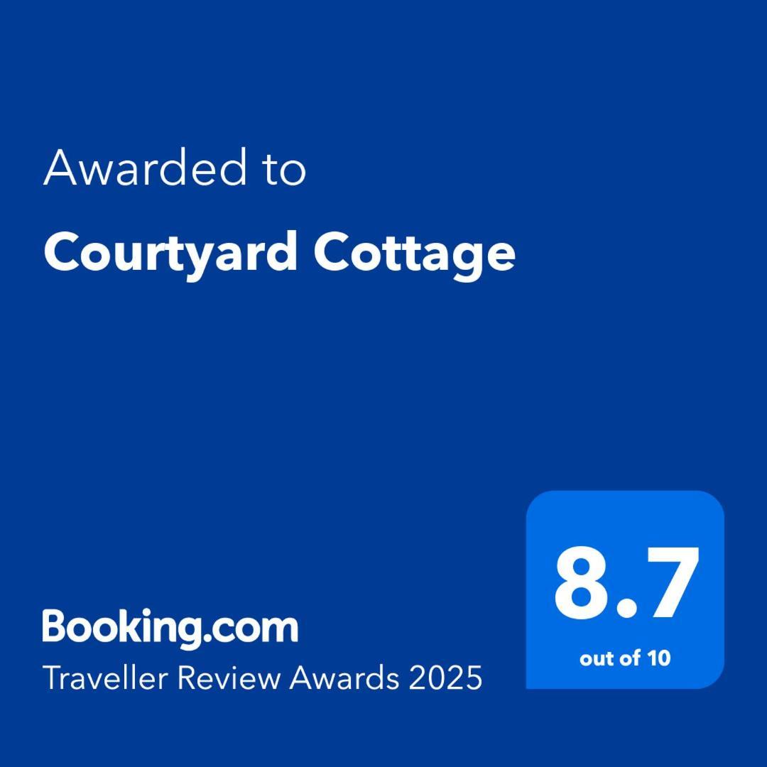 Courtyard Cottage カートメル エクステリア 写真
